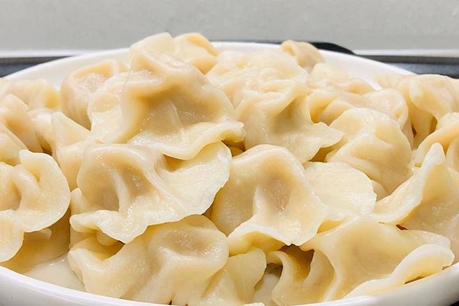 Chives and Pork Dumplings 10pc（猪肉韭菜10个）